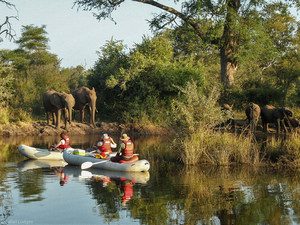 ©Zambezi Sands River Camp, Simbabwe; Kalahari - Afrika Spezial Safaris, Dresden